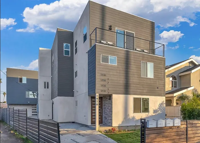 Modern 3Br Home In Mid-City
