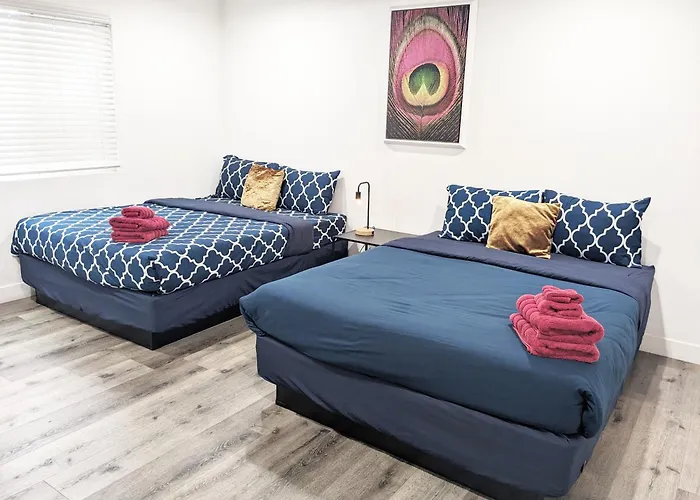Modern 3Br Home In Mid-City