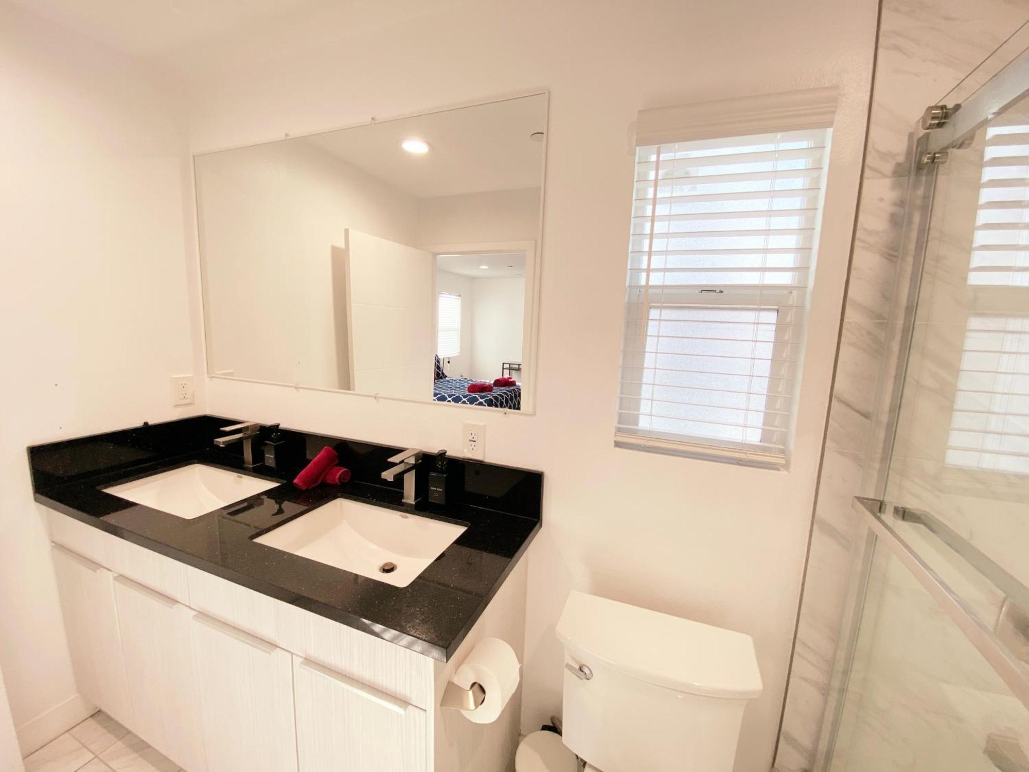 Ferienhaus Modern 3br In Mid-city