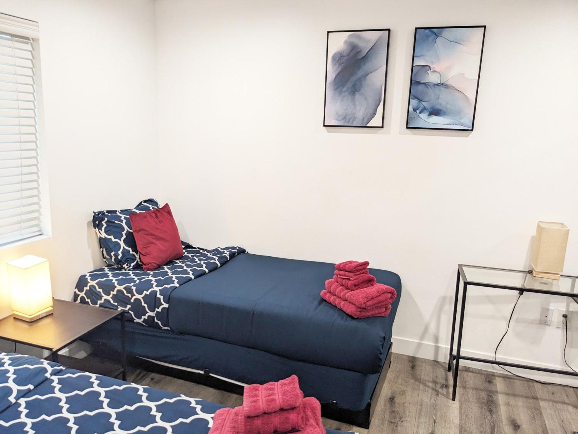 Modern 3br In Mid-city Ferienhaus *