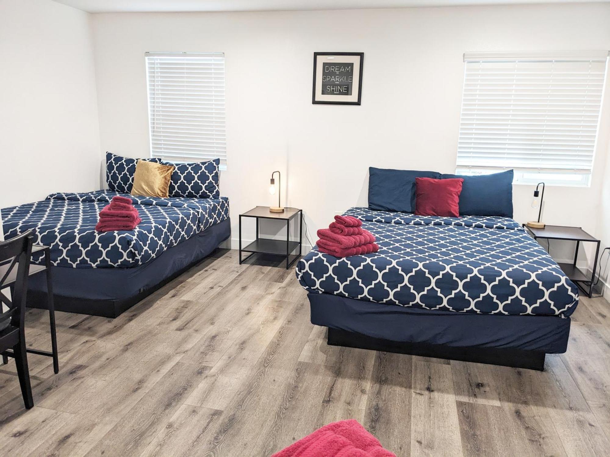 Ferienhaus Modern 3br In Mid-city