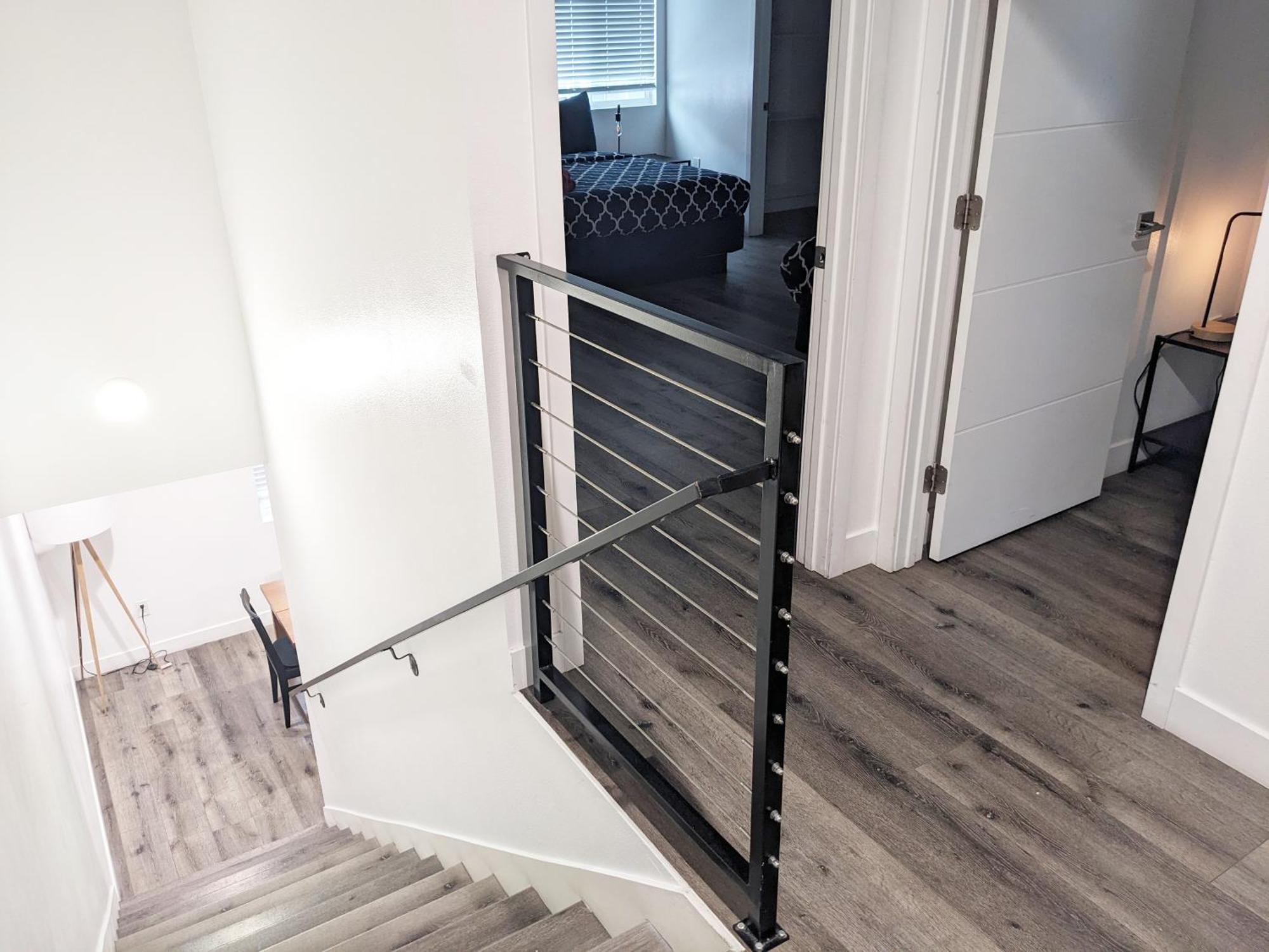Modern 3br In Mid-city Ferienhaus *