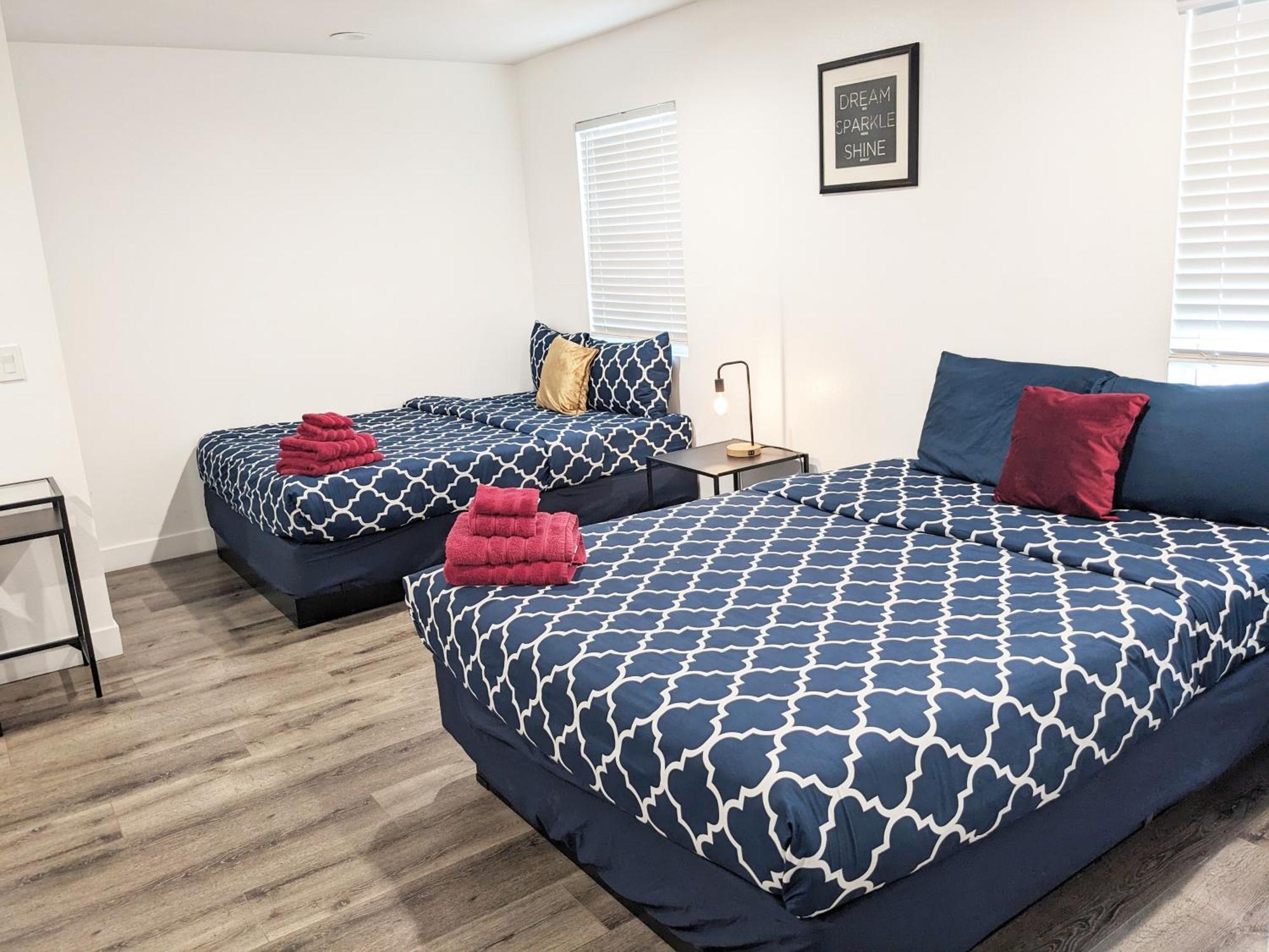 Modern 3br In Mid-city * Los Angeles