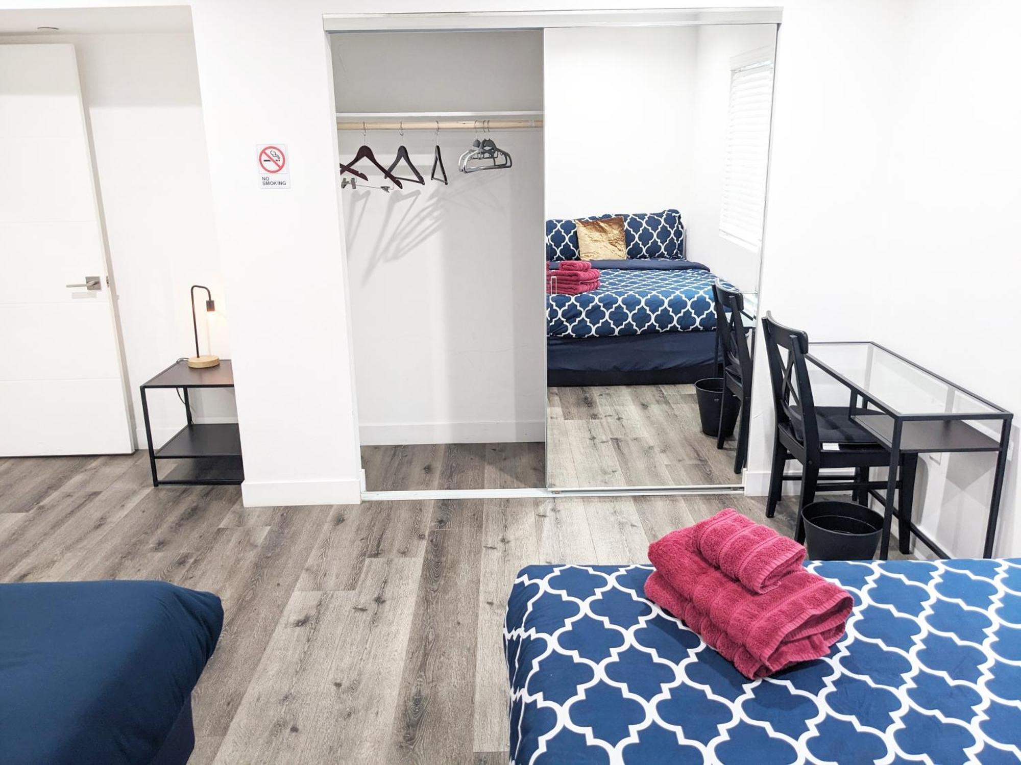Modern 3br In Mid-city Ferienhaus *